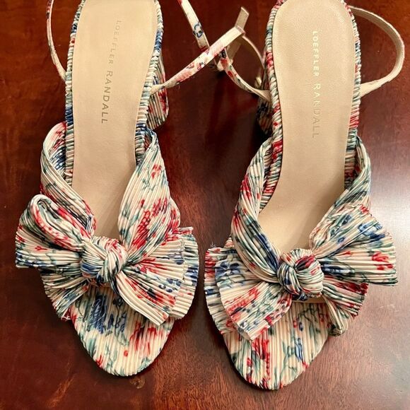 NWOB Loeffler Randall Camellia Floral Print Pleated Heels Sandals Shoes Size 9 - Picture 2 of 6